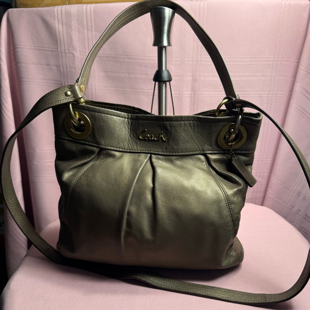 EUC Coach Metallic Bronze Leather Bag with Dark Gold Hardware